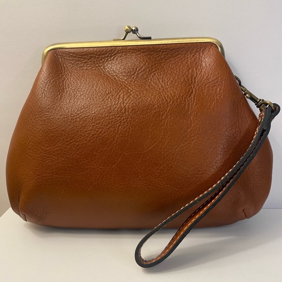 Patricia Nash || SAVENA Clutch Wristlet || Like NEW✨ - Picture 4 of 10